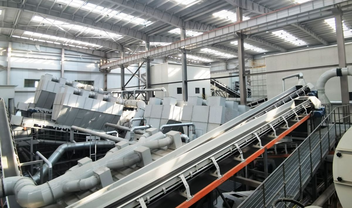 Trough conveyor production line application